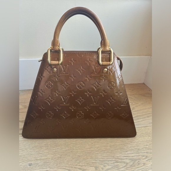 LV🤎FORSYTH BRONZE MONOGRAMMED VERNIS - Picture 1 of 14